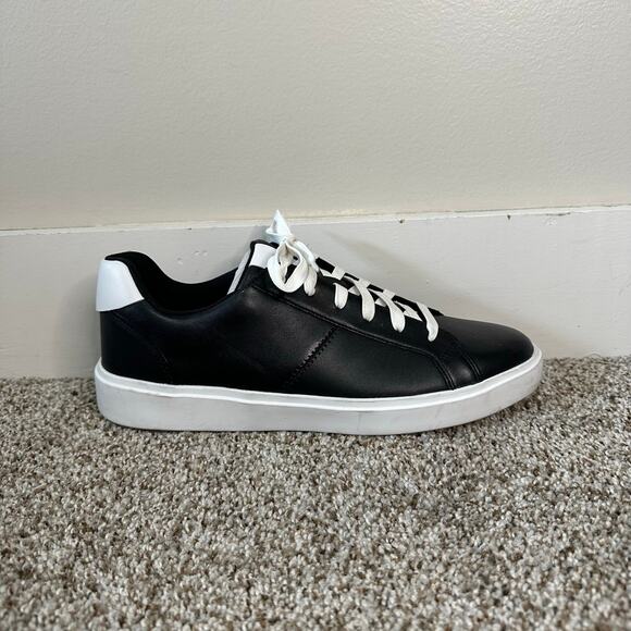COLE HAAN Women's Grand Crosscourt Coaster Sneakers Size 11B In Black/White - Picture 2 of 8